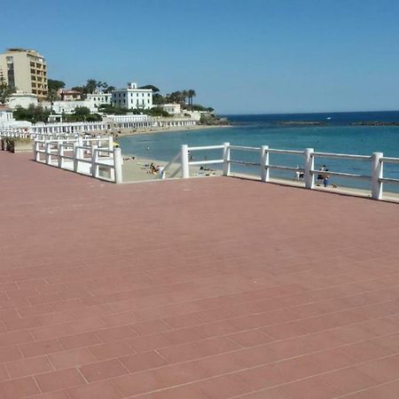 Apartament La Tana Nel Vicolo Santa Marinella Zewnętrze zdjęcie