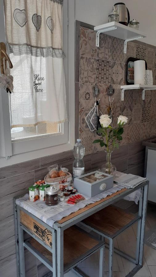 Apartament La Tana Nel Vicolo Santa Marinella Zewnętrze zdjęcie